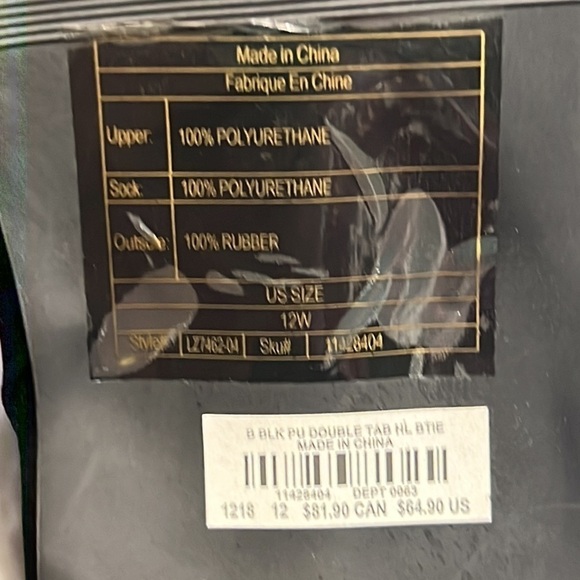 Torrid black side zip two buckle heel boots NEW - Picture 5 of 6